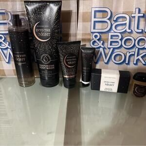 Bath & Body Works Into The Night